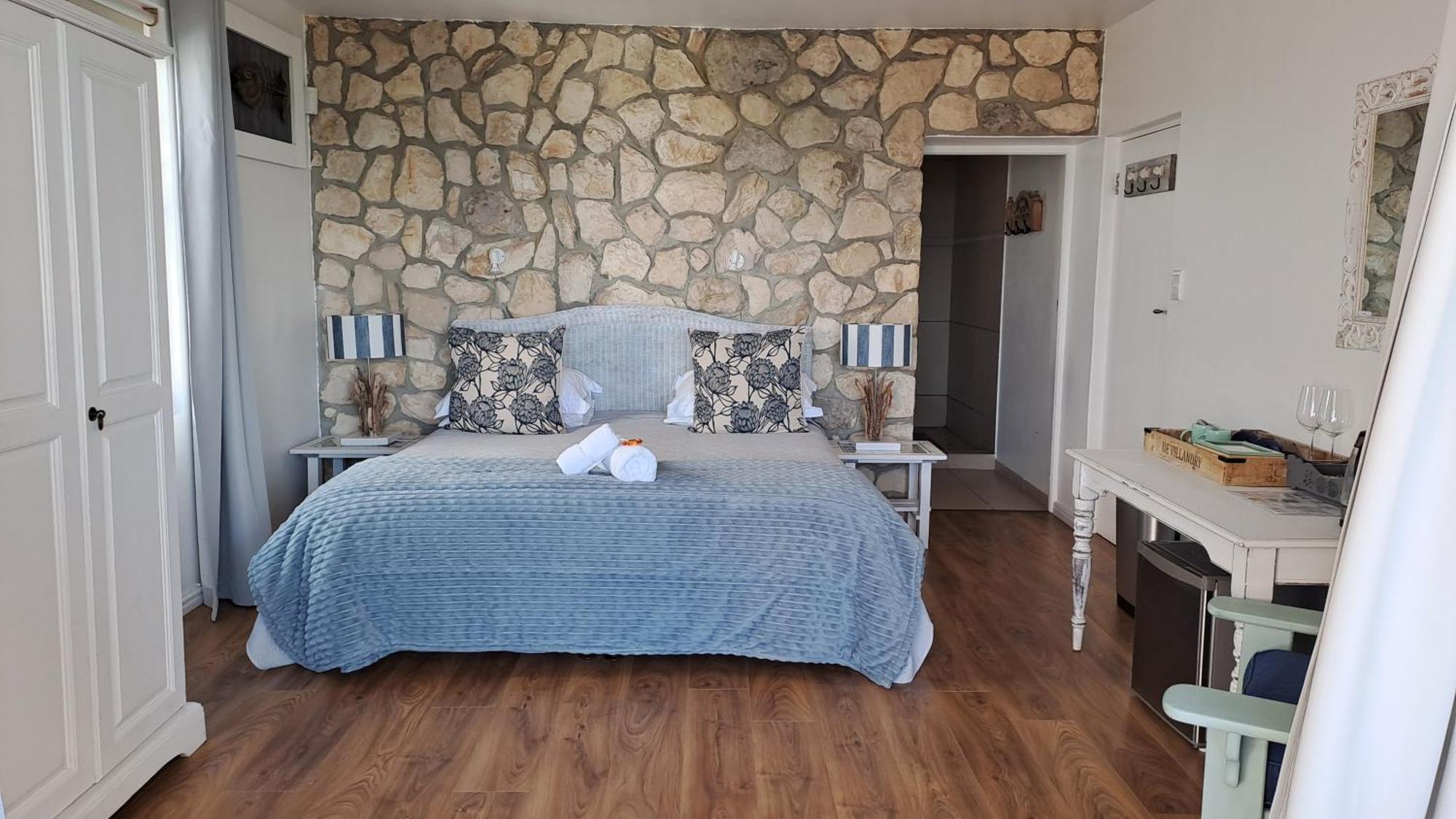 Kleinzee Oceanfront Guesthouse Gansbaai Bagian luar foto